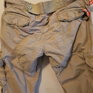 Next level tan utility cargos. 32/31 SUPERDRY Japan 🇯🇵